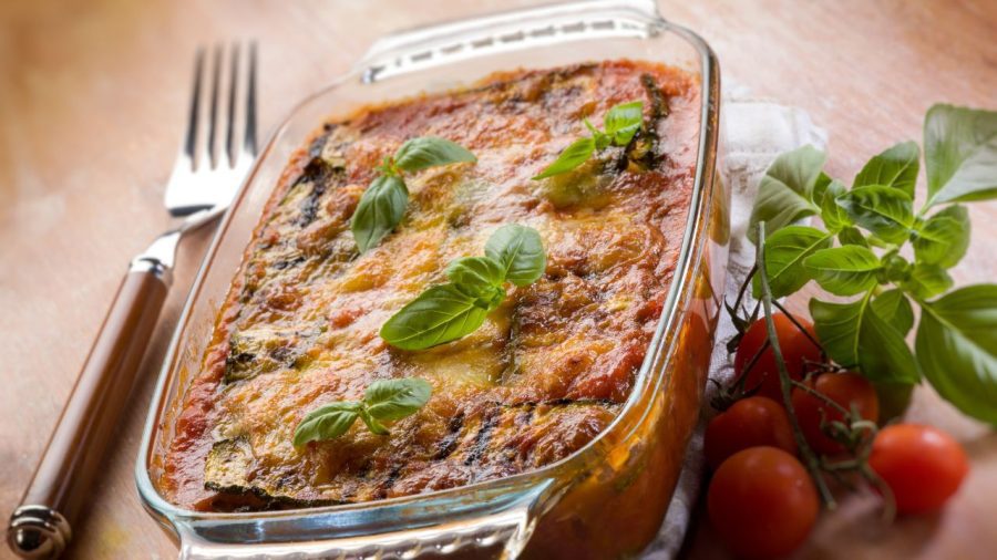Parmigiana di zucchine: la ricetta leggera e saporita